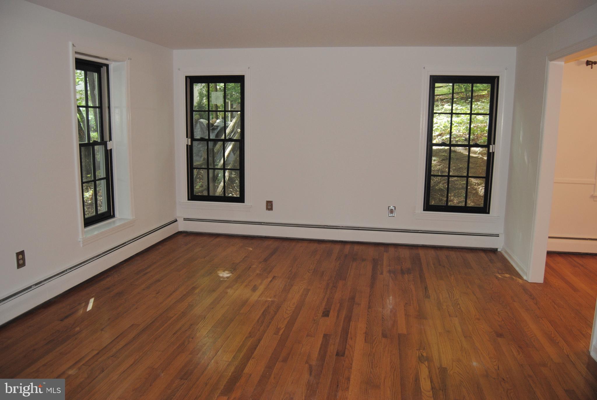 TOWER HILL - Residential