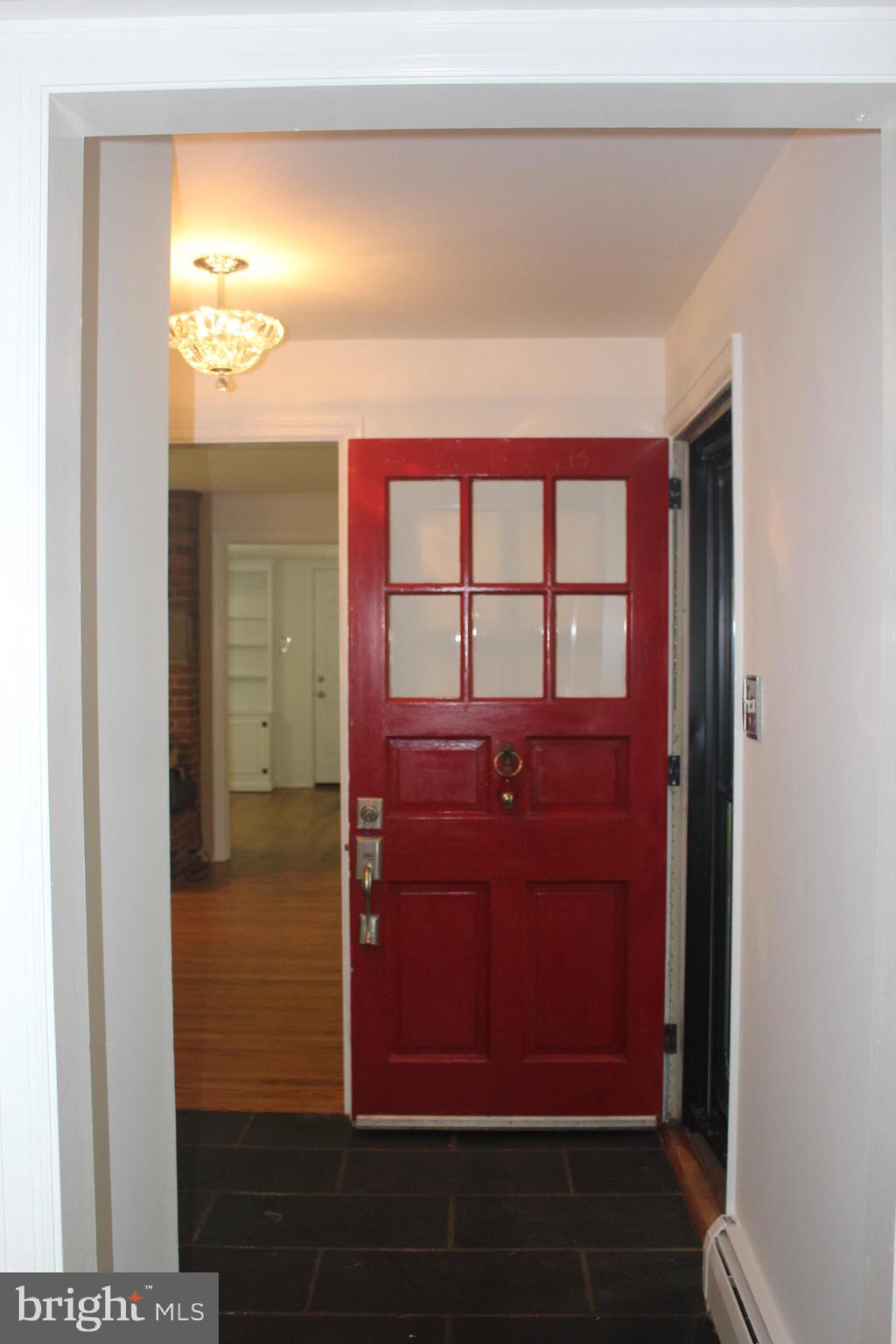 TOWER HILL - Residential