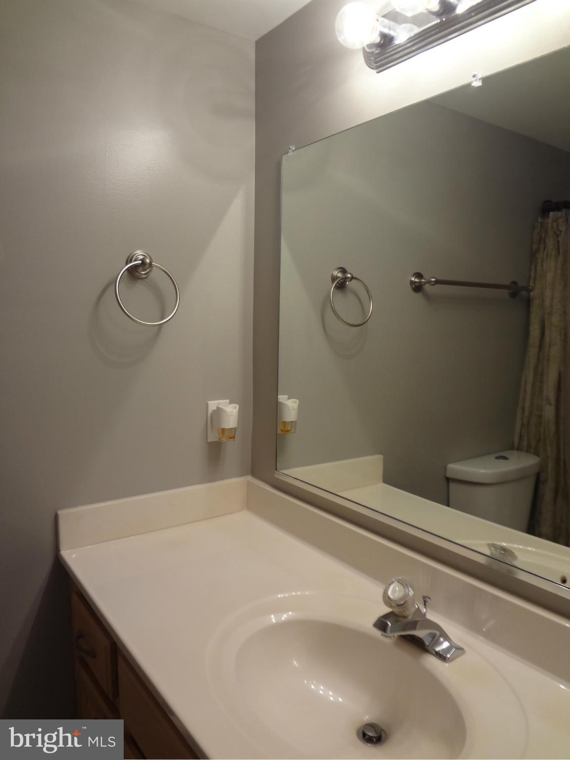 SOUTHGATE - Residential Lease