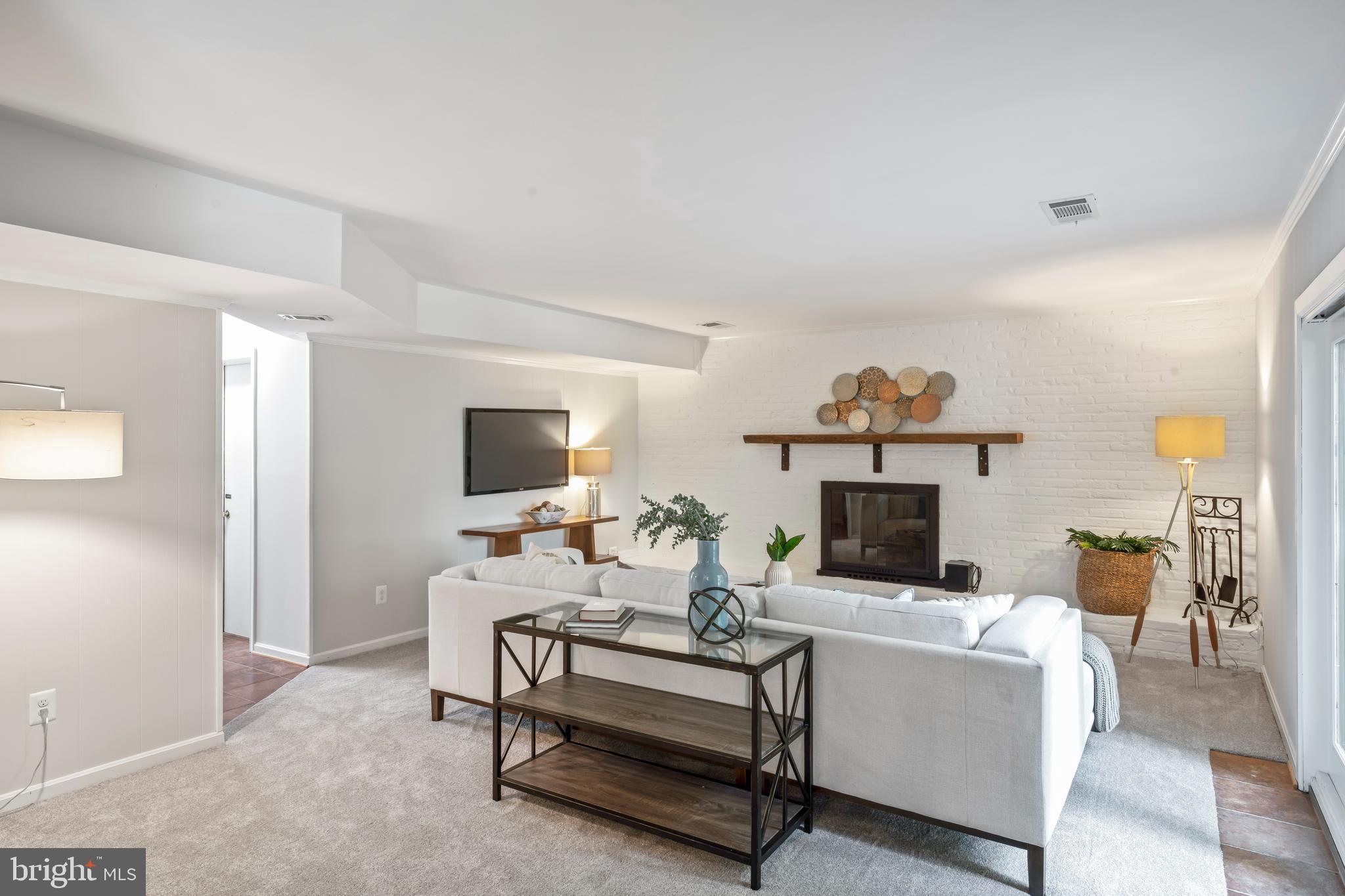 HIGHLAND STONE - Residential