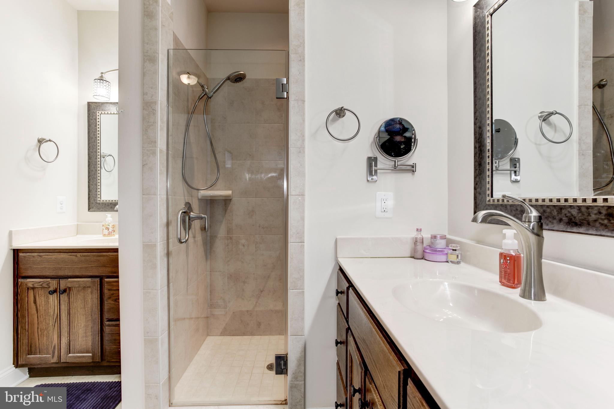 SWANS CREEK - Residential