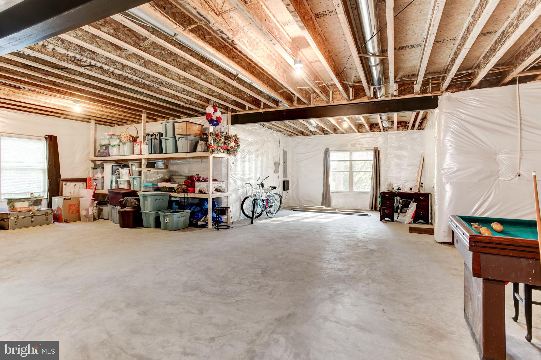 SWANS CREEK - Residential