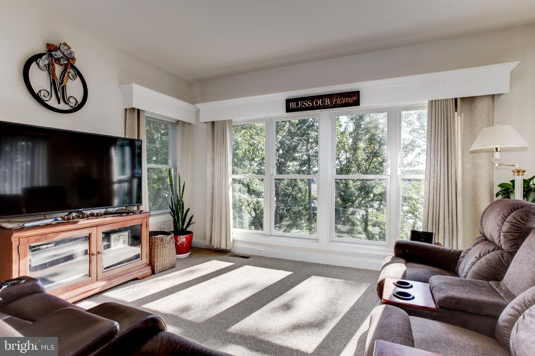 SWANS CREEK - Residential