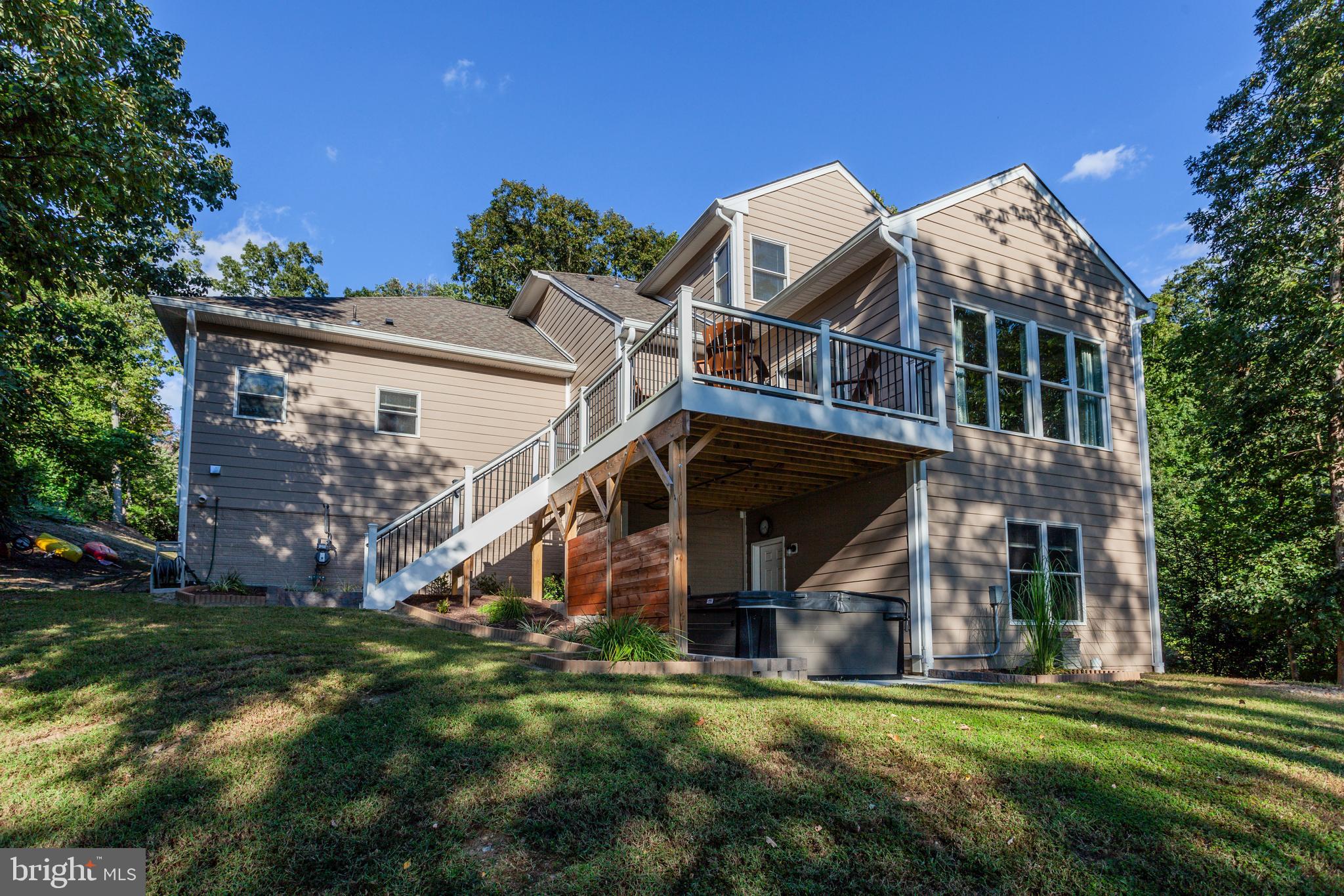 SWANS CREEK - Residential