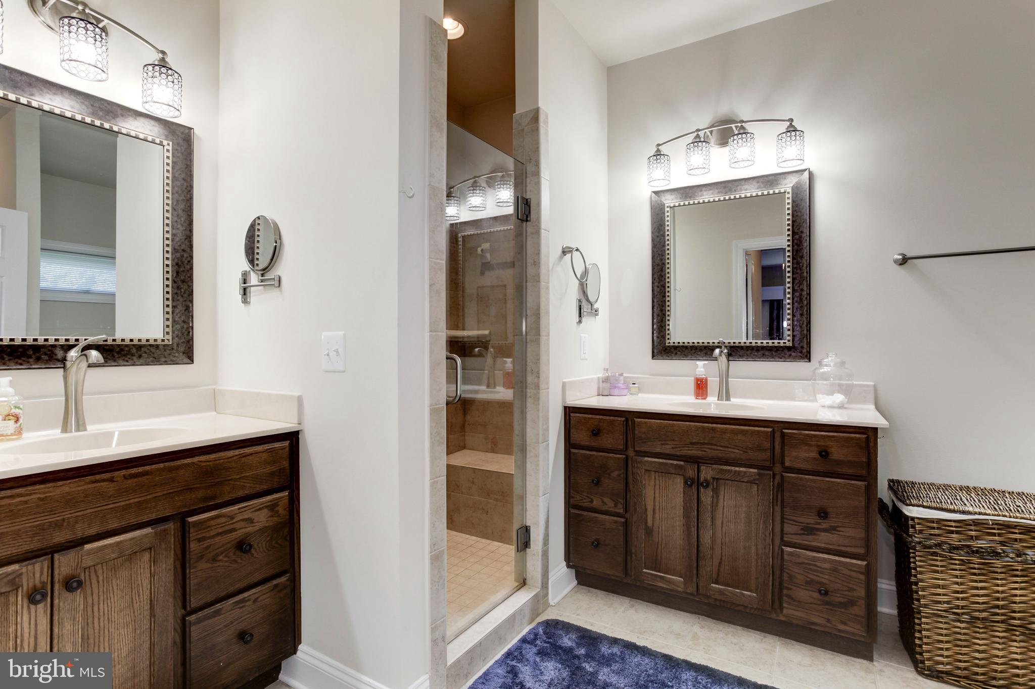 SWANS CREEK - Residential