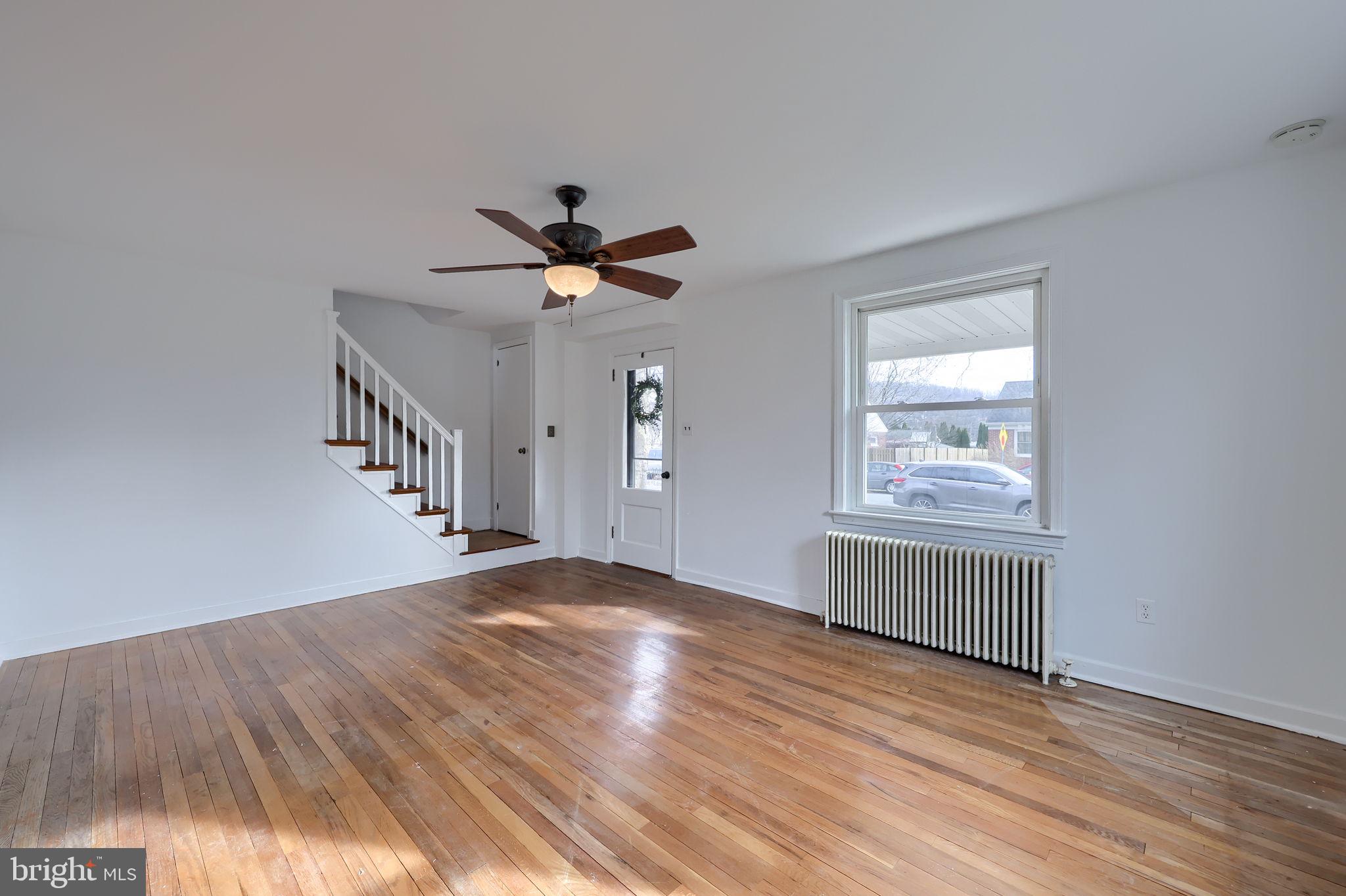 DENVER BOROUGH - Residential