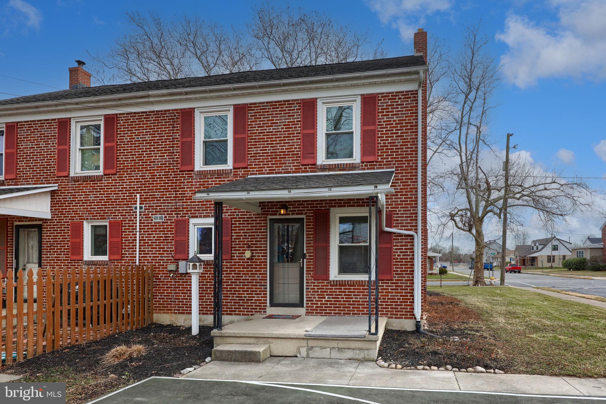 DENVER BOROUGH - Residential