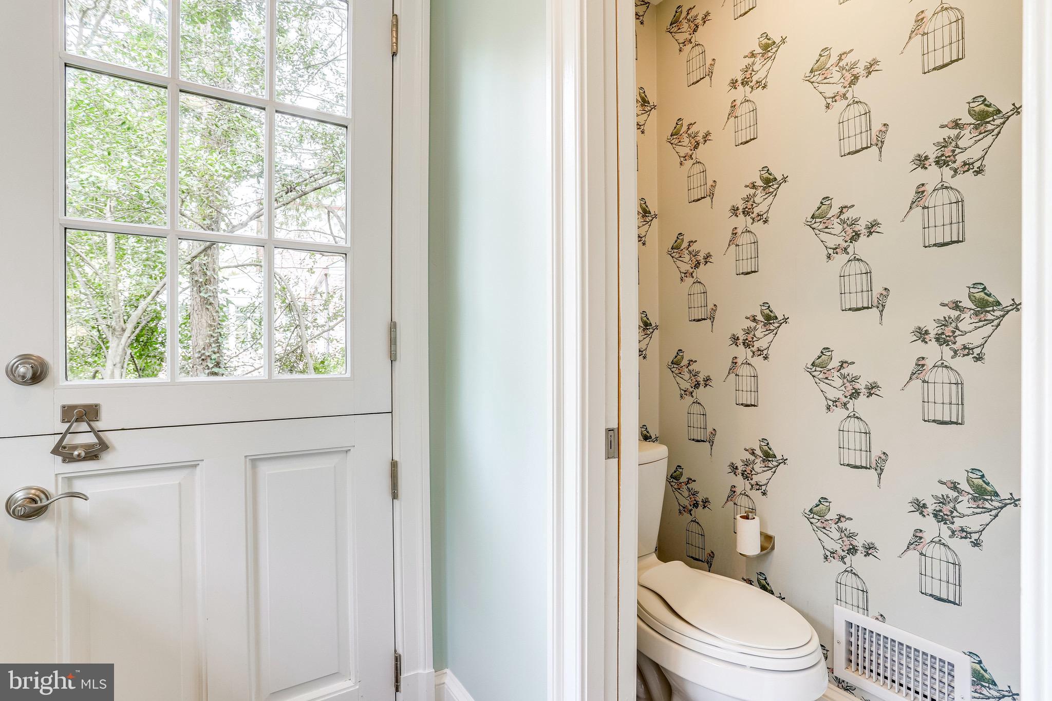 COLONIAL PARK - Residential