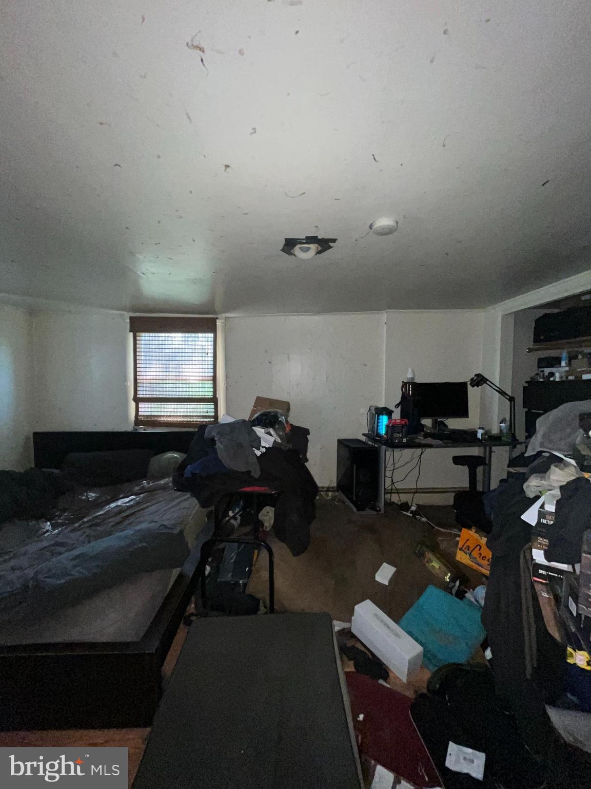 BALTIMORE HIGHLANDS - Residential