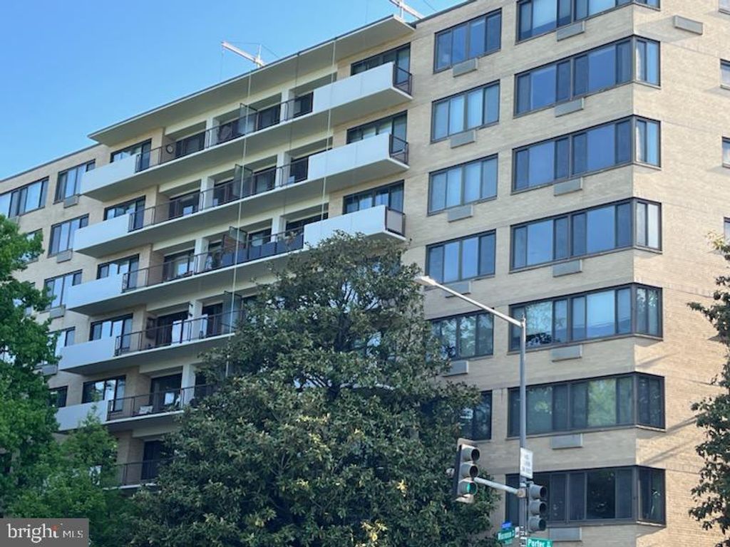 Photo of 3601 Wisconsin Avenue NW #603, WASHINGTON, DC 20016 (MLS # DCDC2249796)