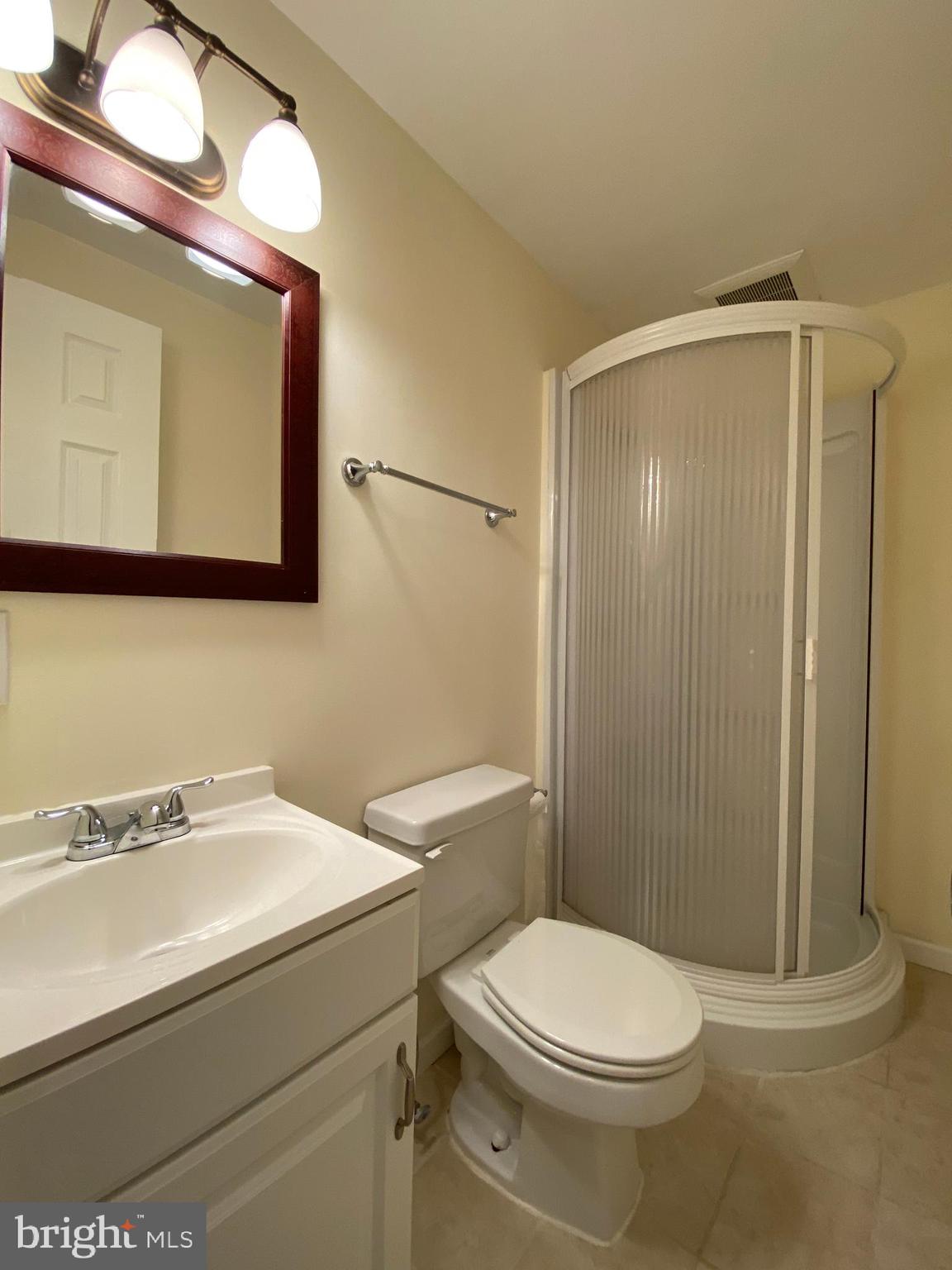 AMBERLEIGH - Residential Lease