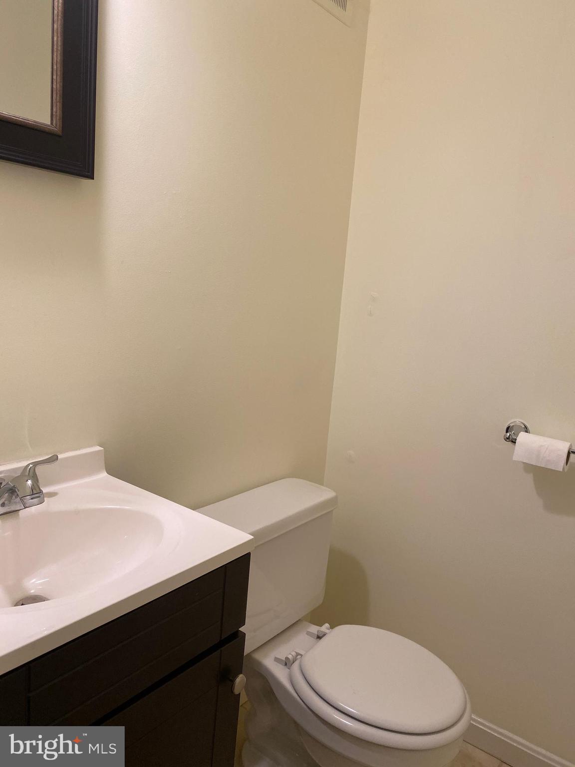 AMBERLEIGH - Residential Lease