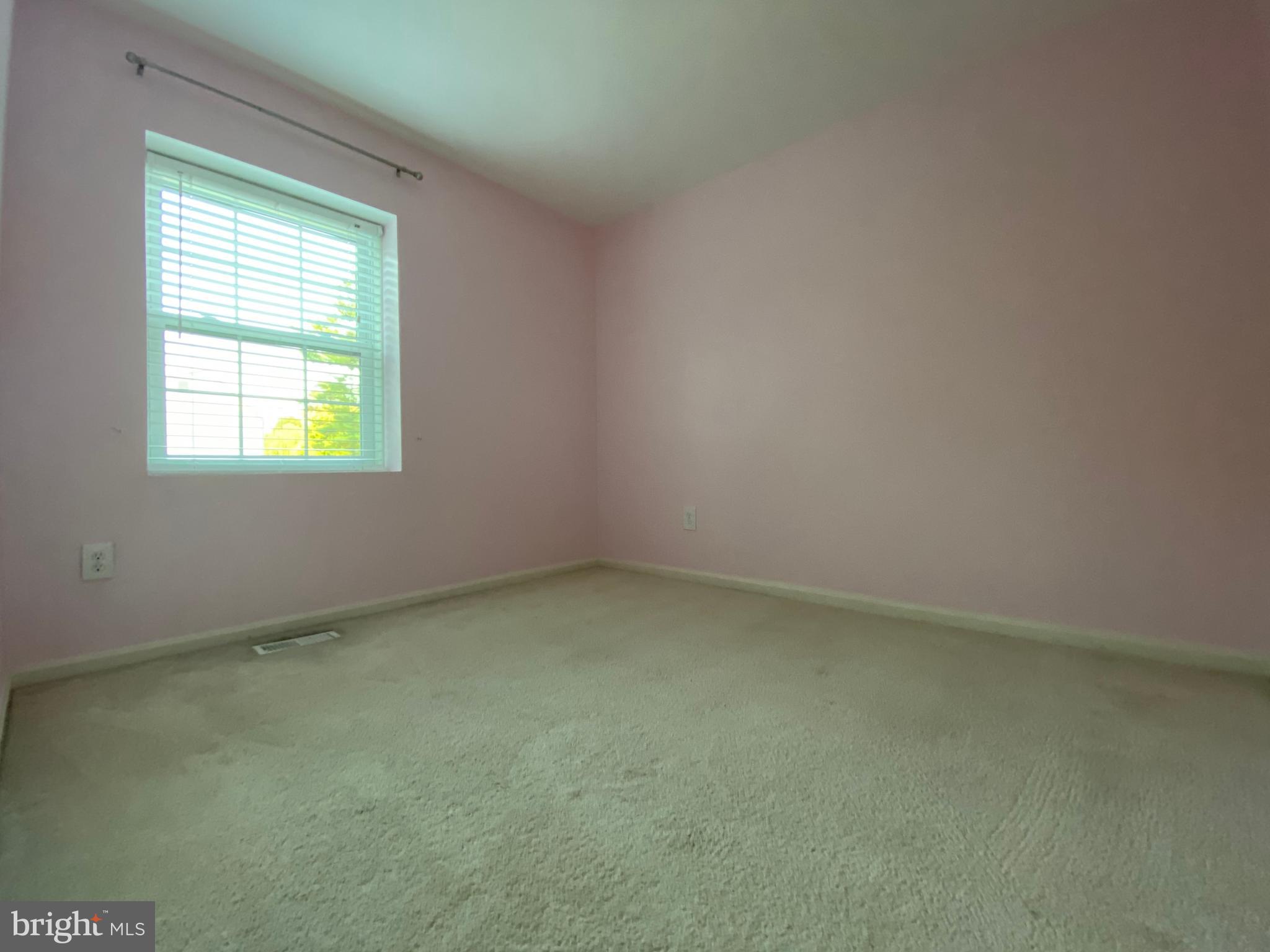 AMBERLEIGH - Residential Lease