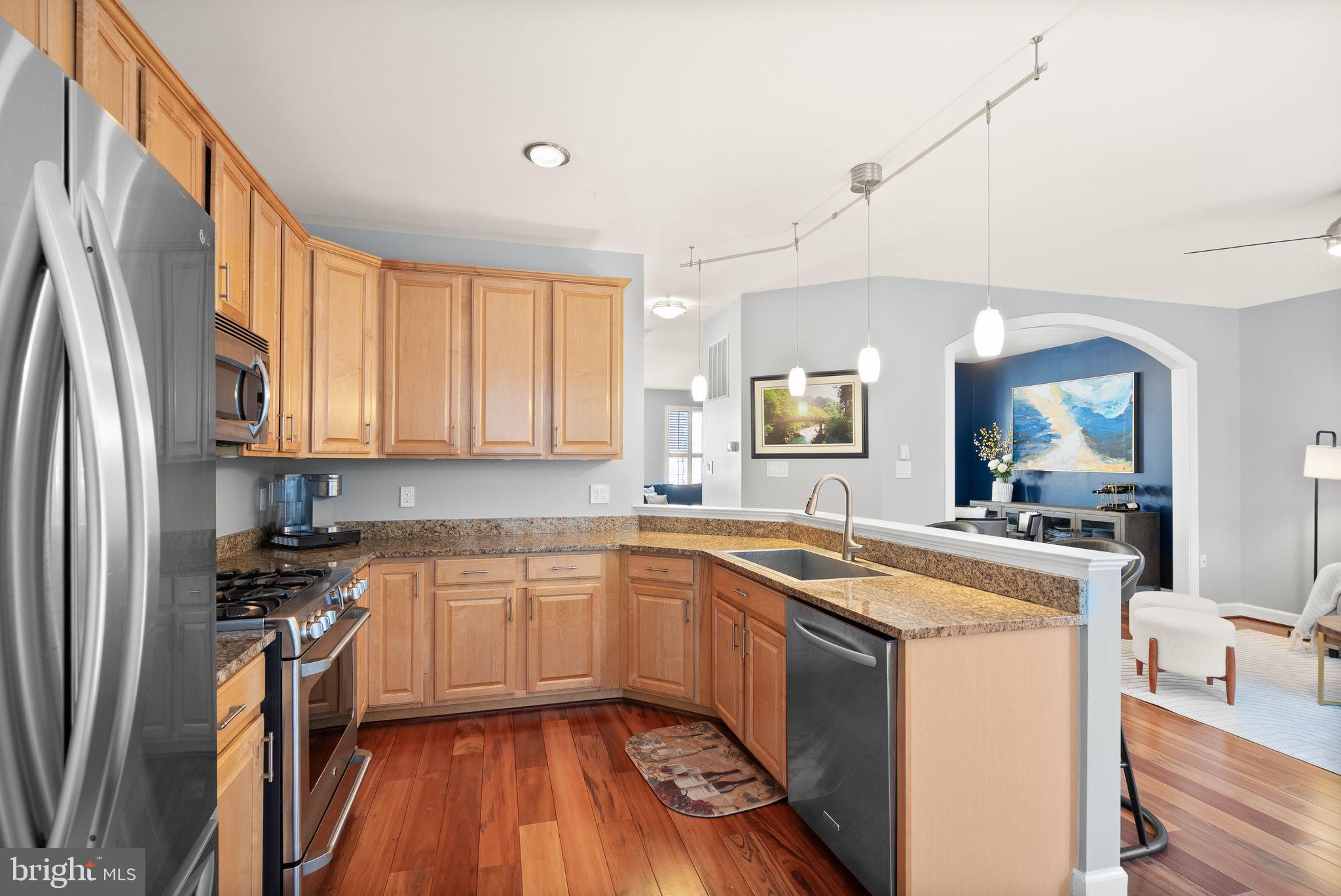 TOWNES AT WATERFORD - Residential