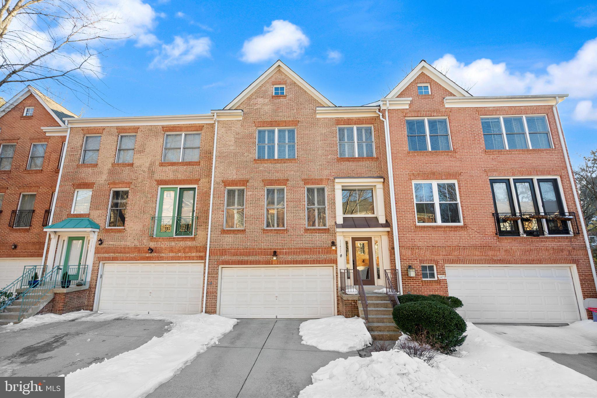 TOWNES AT WATERFORD - Residential