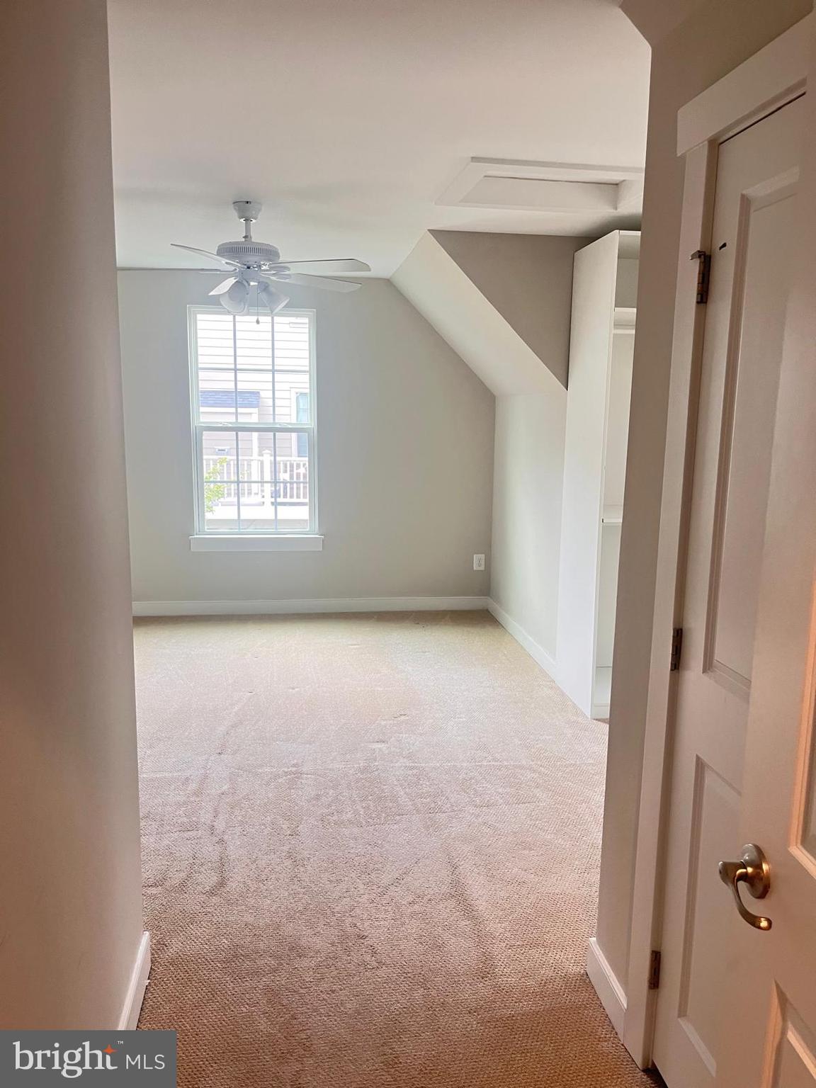 POTOMAC SHORES - Residential Lease