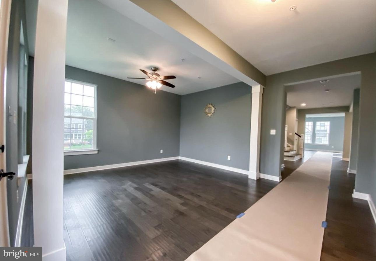 POTOMAC SHORES - Residential Lease