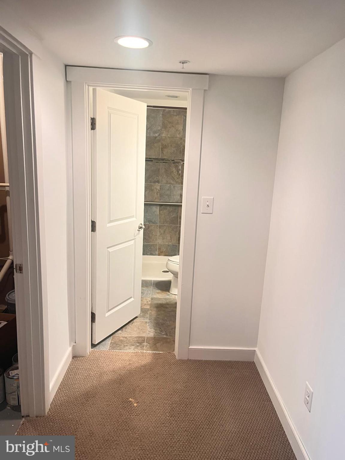 POTOMAC SHORES - Residential Lease