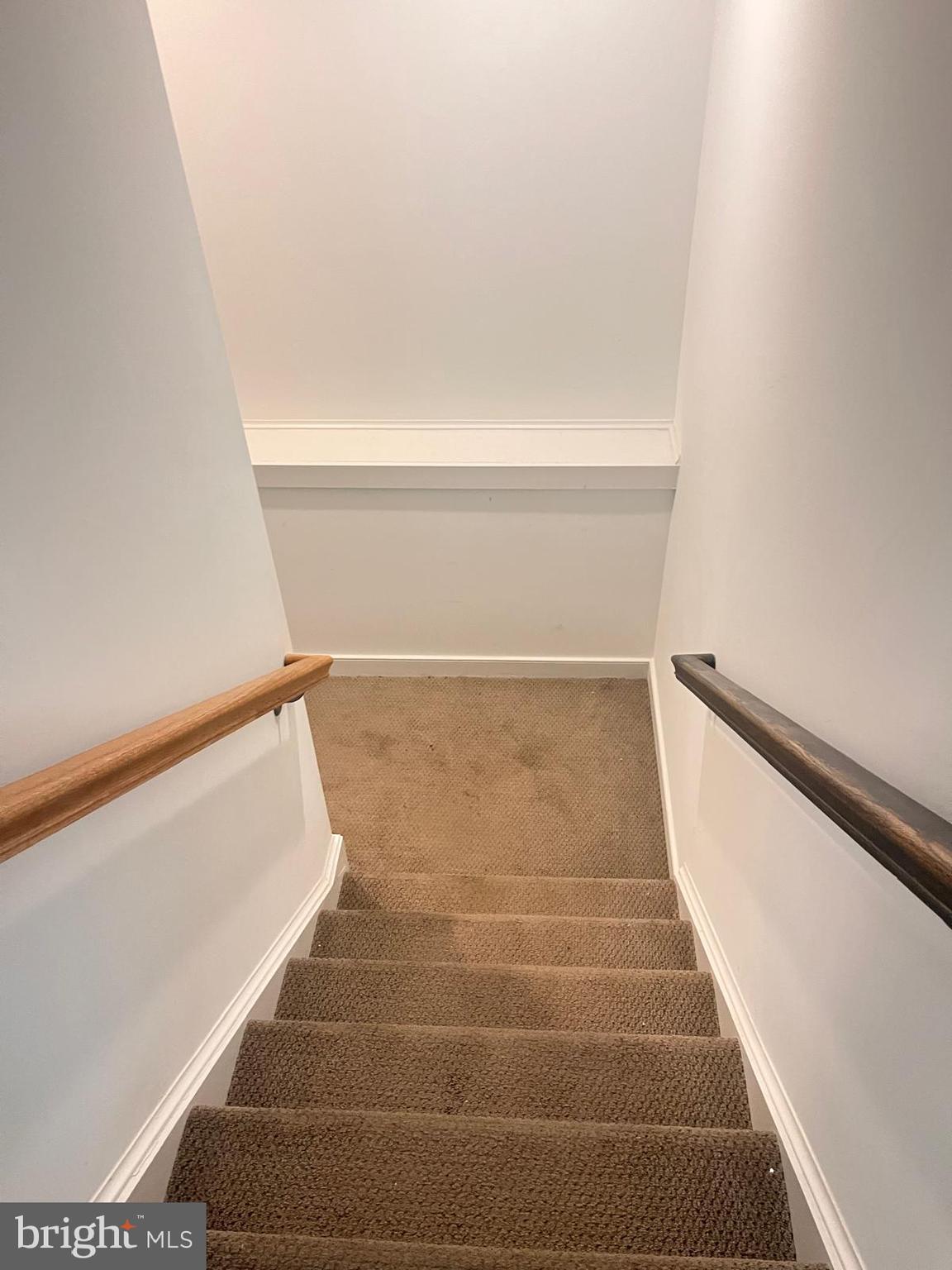 POTOMAC SHORES - Residential Lease