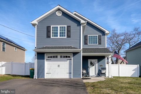 813 FIFTH AVENUE CROYDON PA 19021