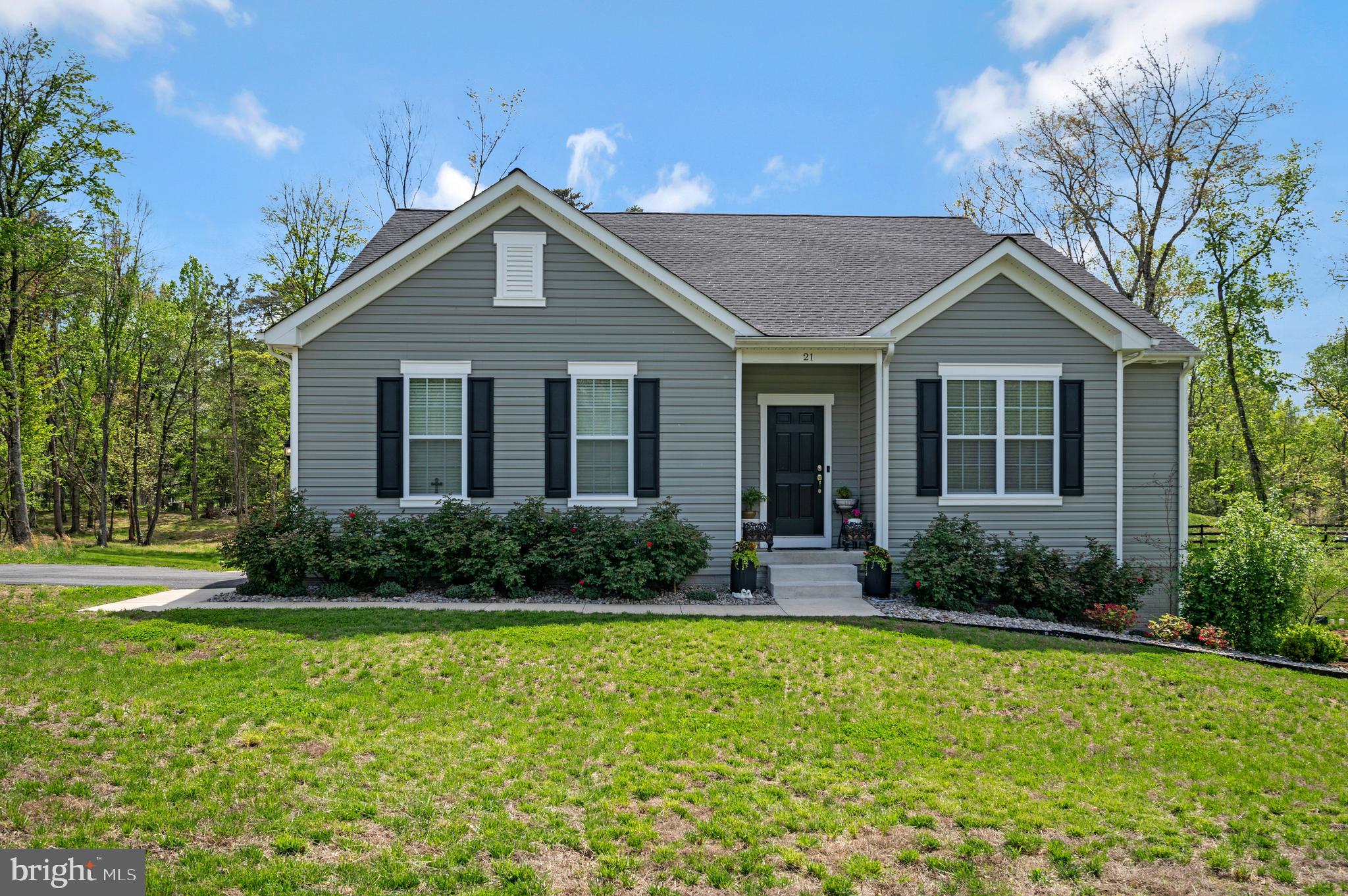 WALNUT GROVE ESTATES - Residential