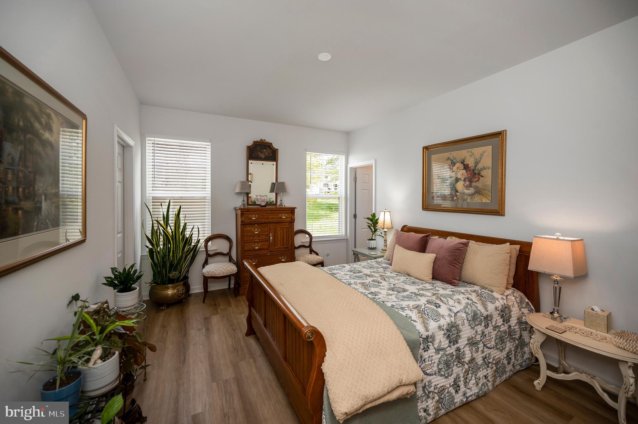 WALNUT GROVE ESTATES - Residential