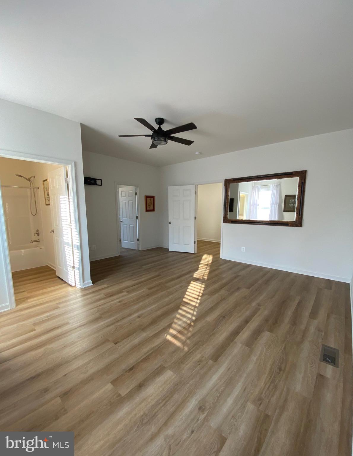 WALNUT GROVE ESTATES - Residential