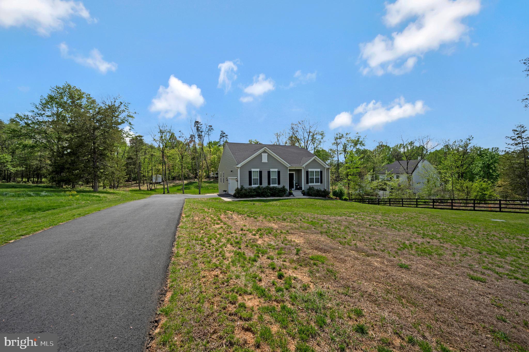 WALNUT GROVE ESTATES - Residential