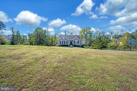 Homes For Sale - 21 Walnut Grove Drive<br/> FREDERICKSBURG, VA 22406