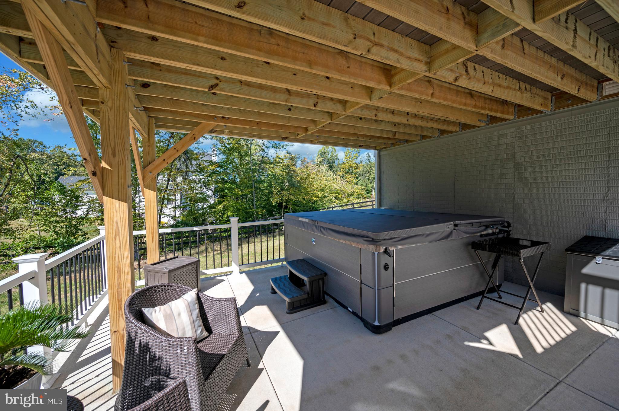 WALNUT GROVE ESTATES - Residential