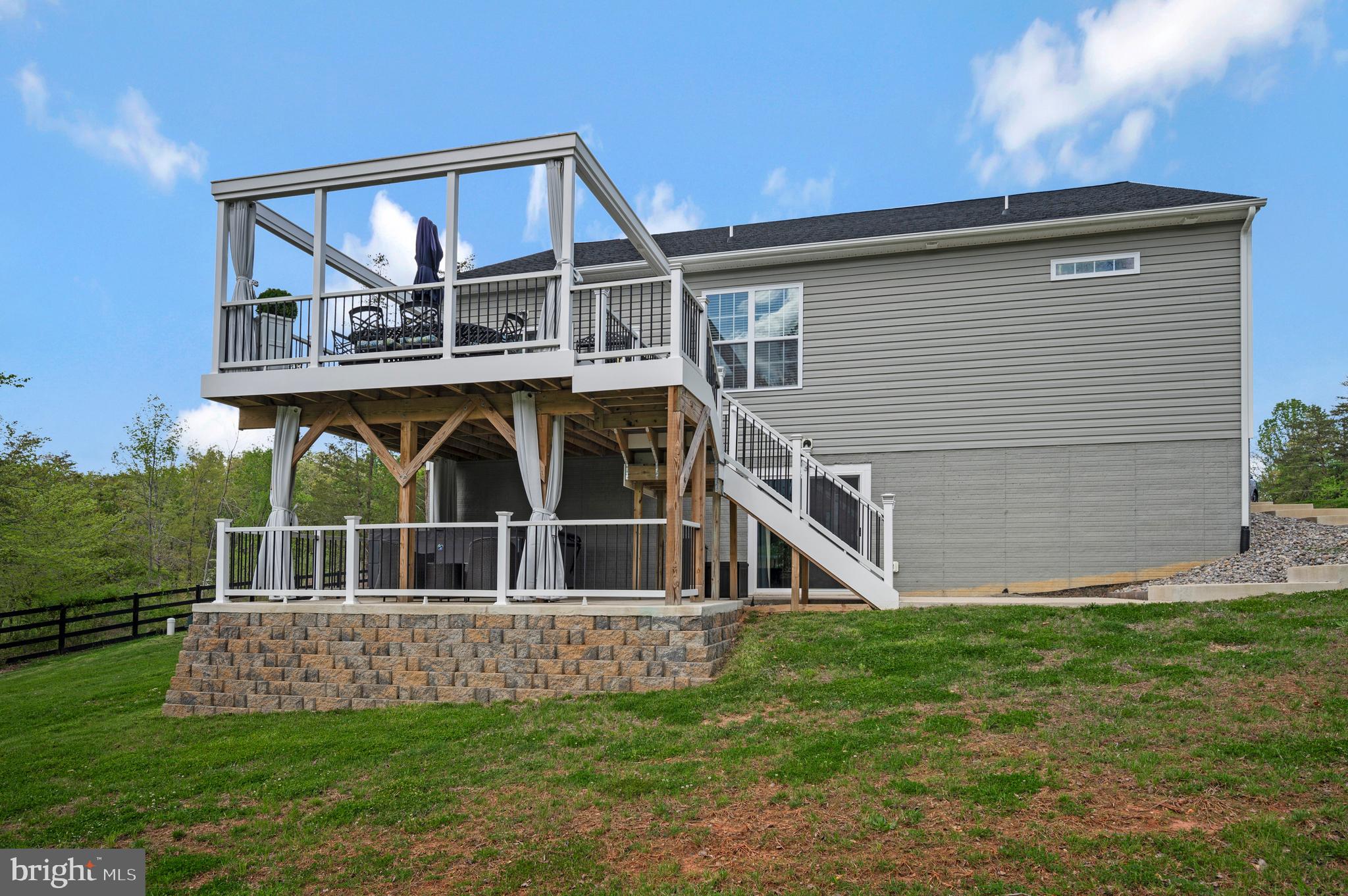 WALNUT GROVE ESTATES - Residential