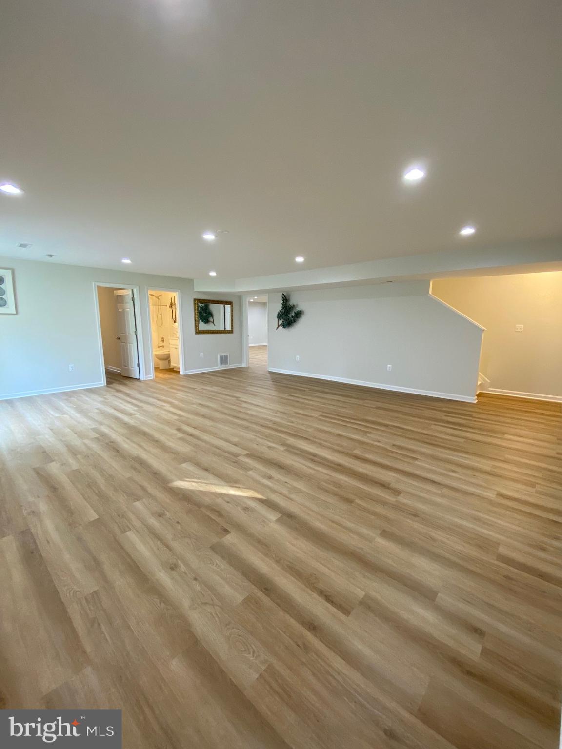 WALNUT GROVE ESTATES - Residential