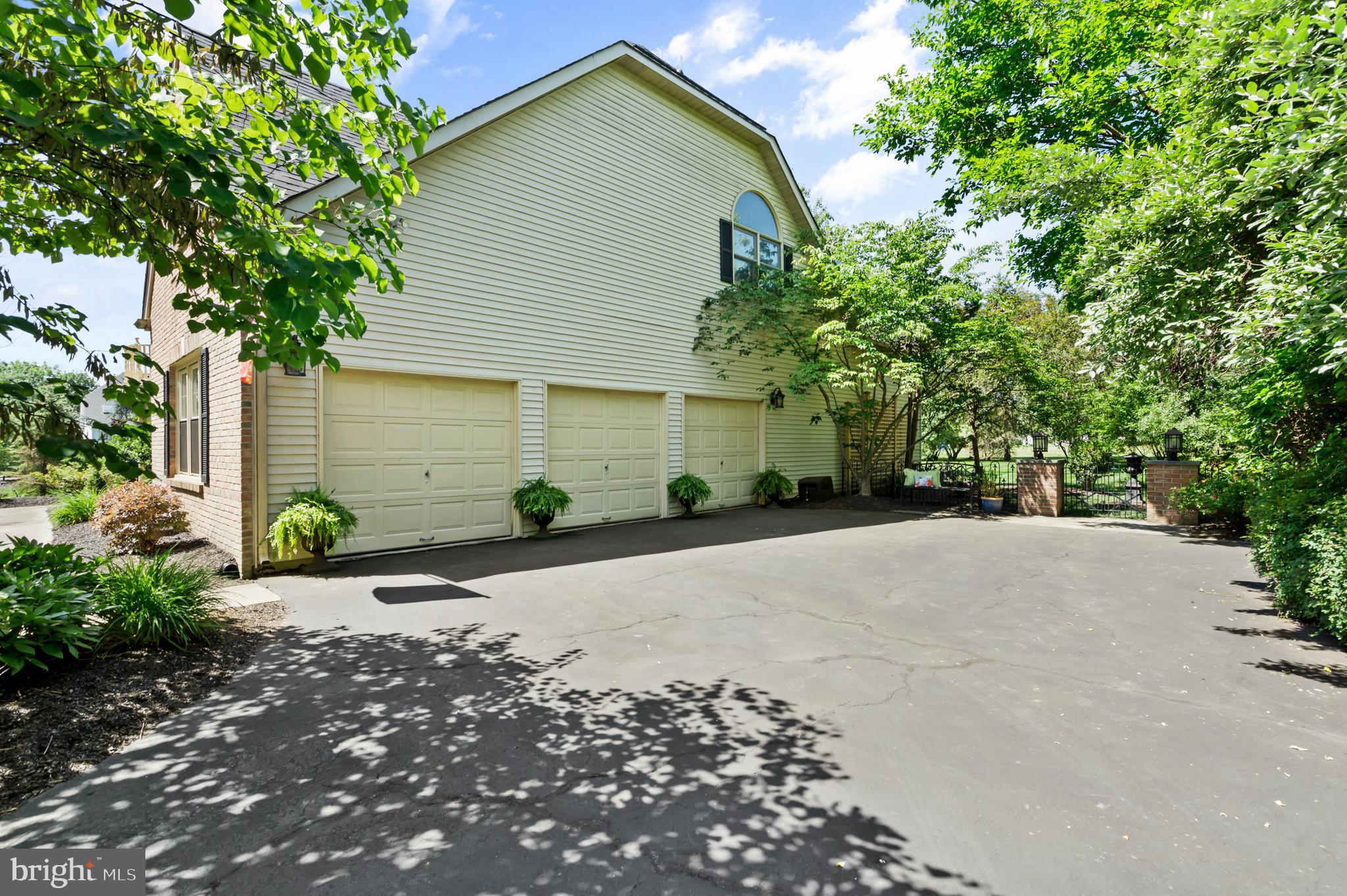 DOYLESTOWN LEA - Residential