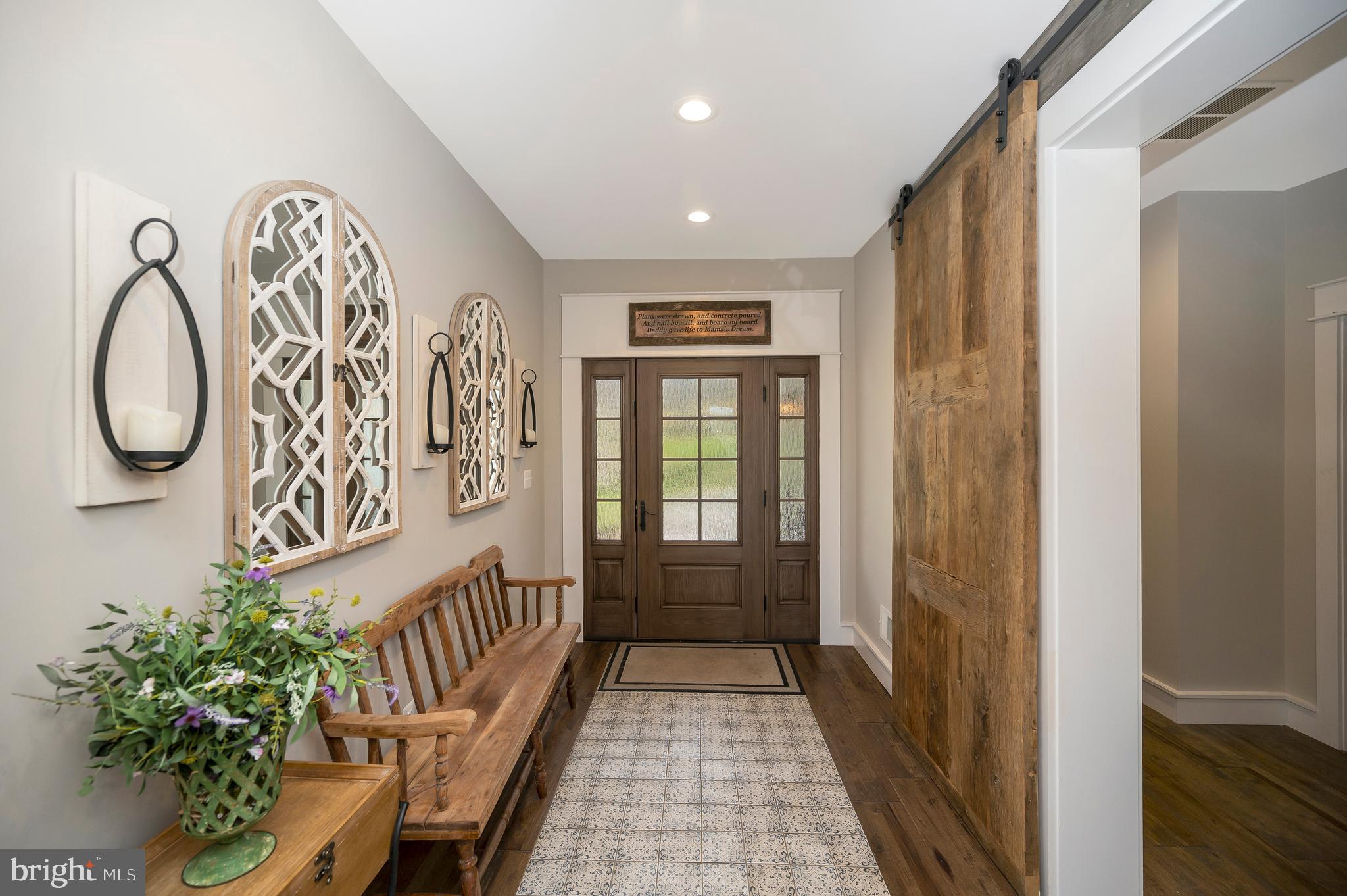 LAKE JACKSON SHORES - Residential