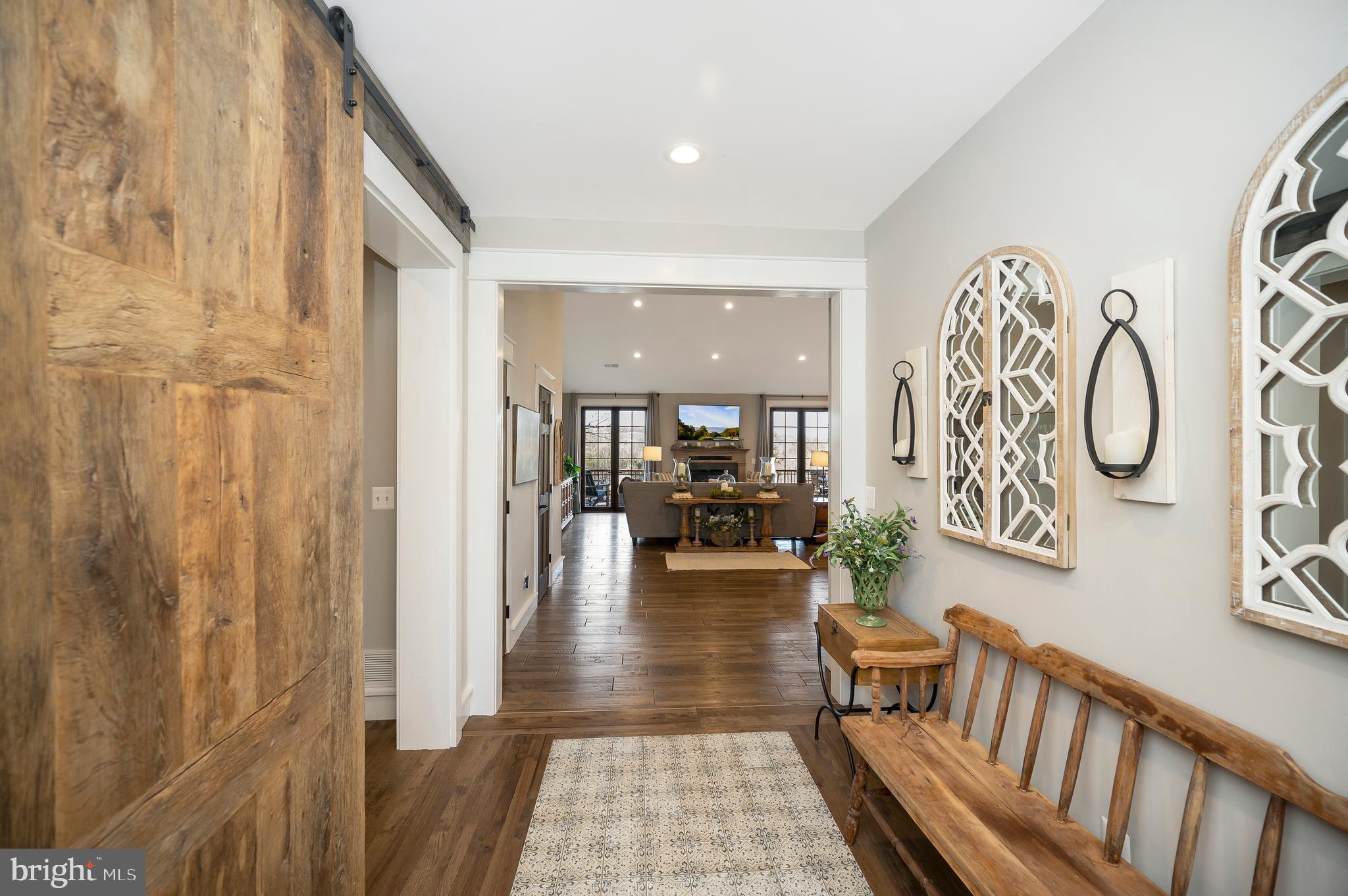 LAKE JACKSON SHORES - Residential