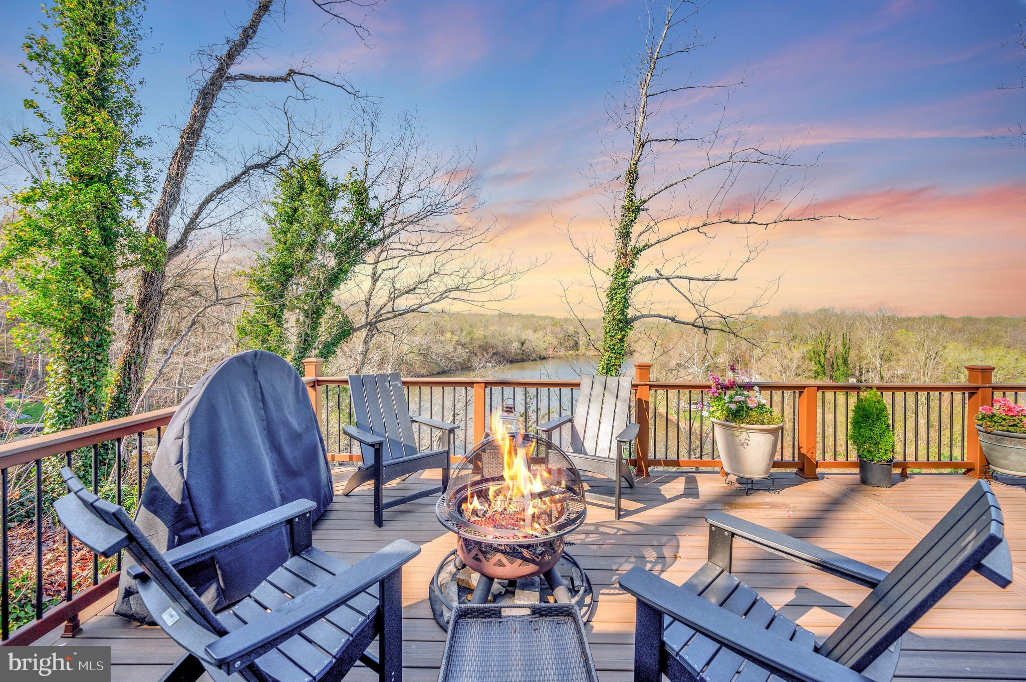 LAKE JACKSON SHORES - Residential