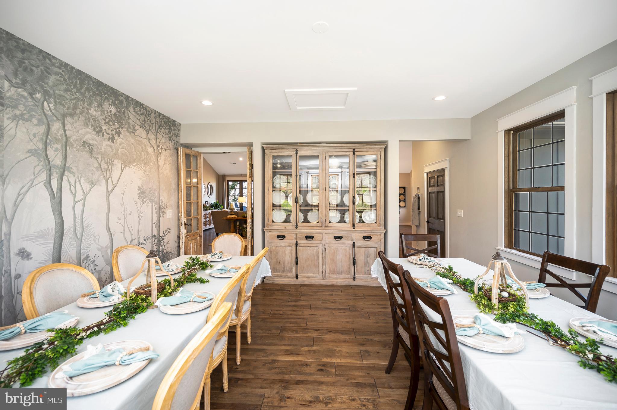 LAKE JACKSON SHORES - Residential