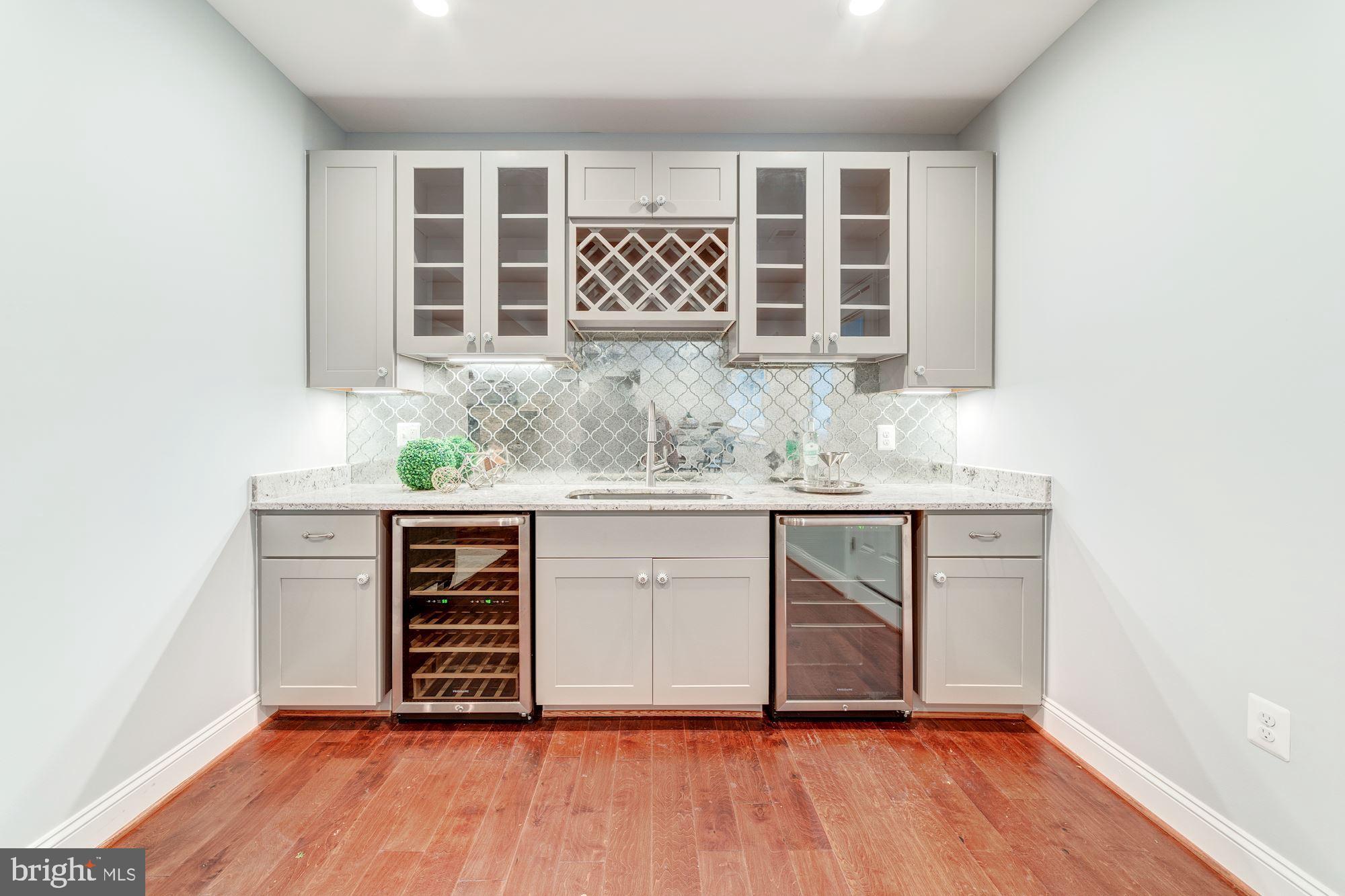 MUNSON HILL - Residential