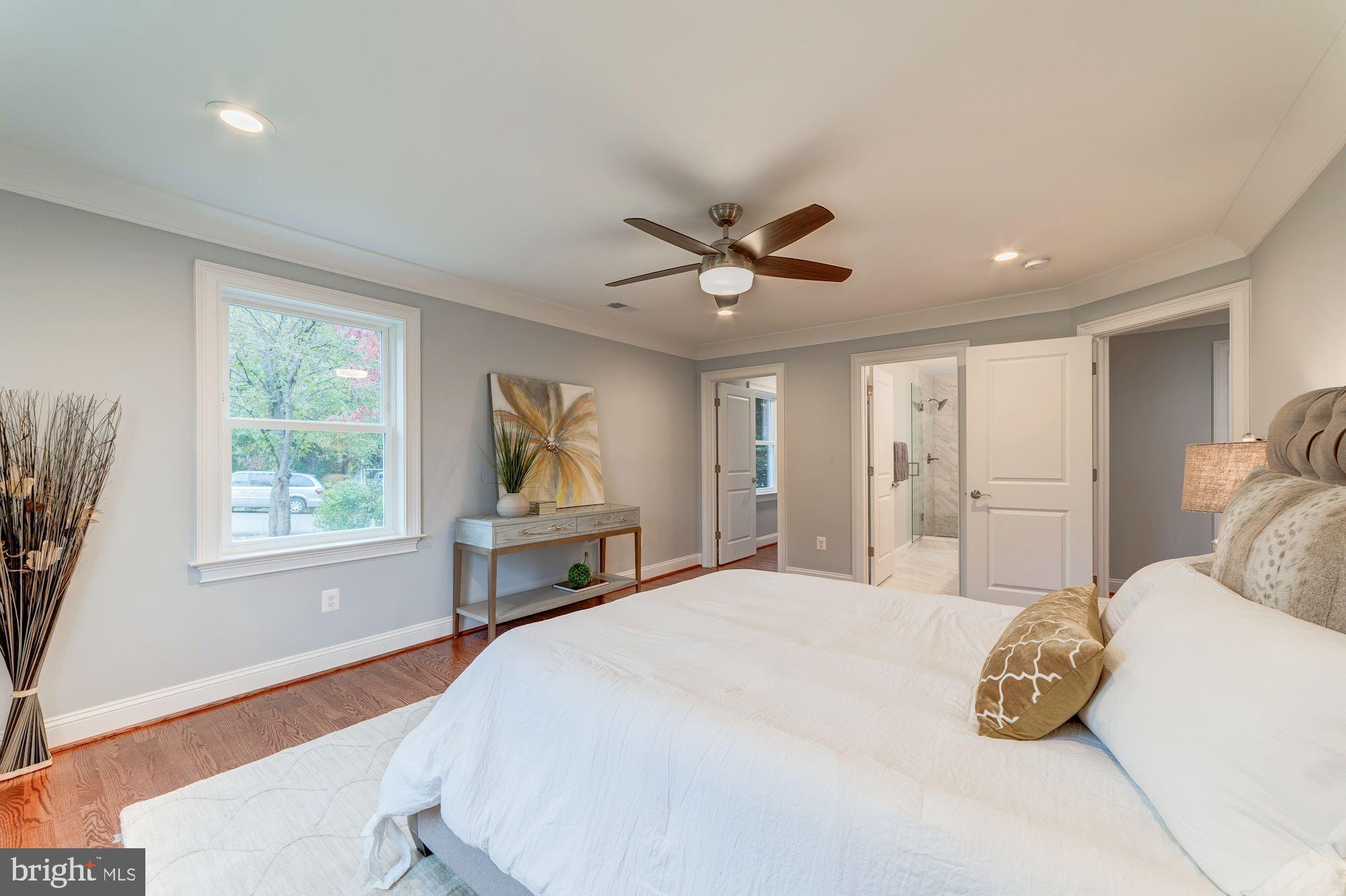 MUNSON HILL - Residential