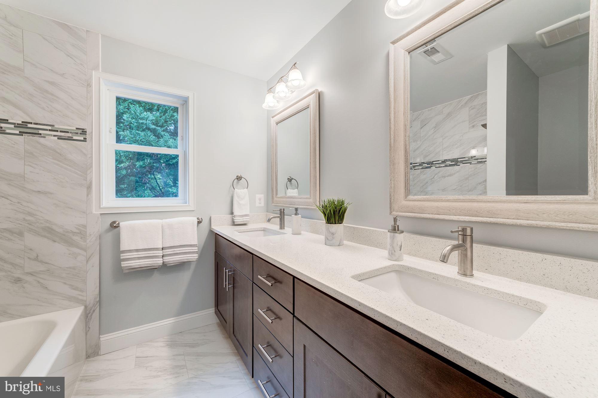 MUNSON HILL - Residential