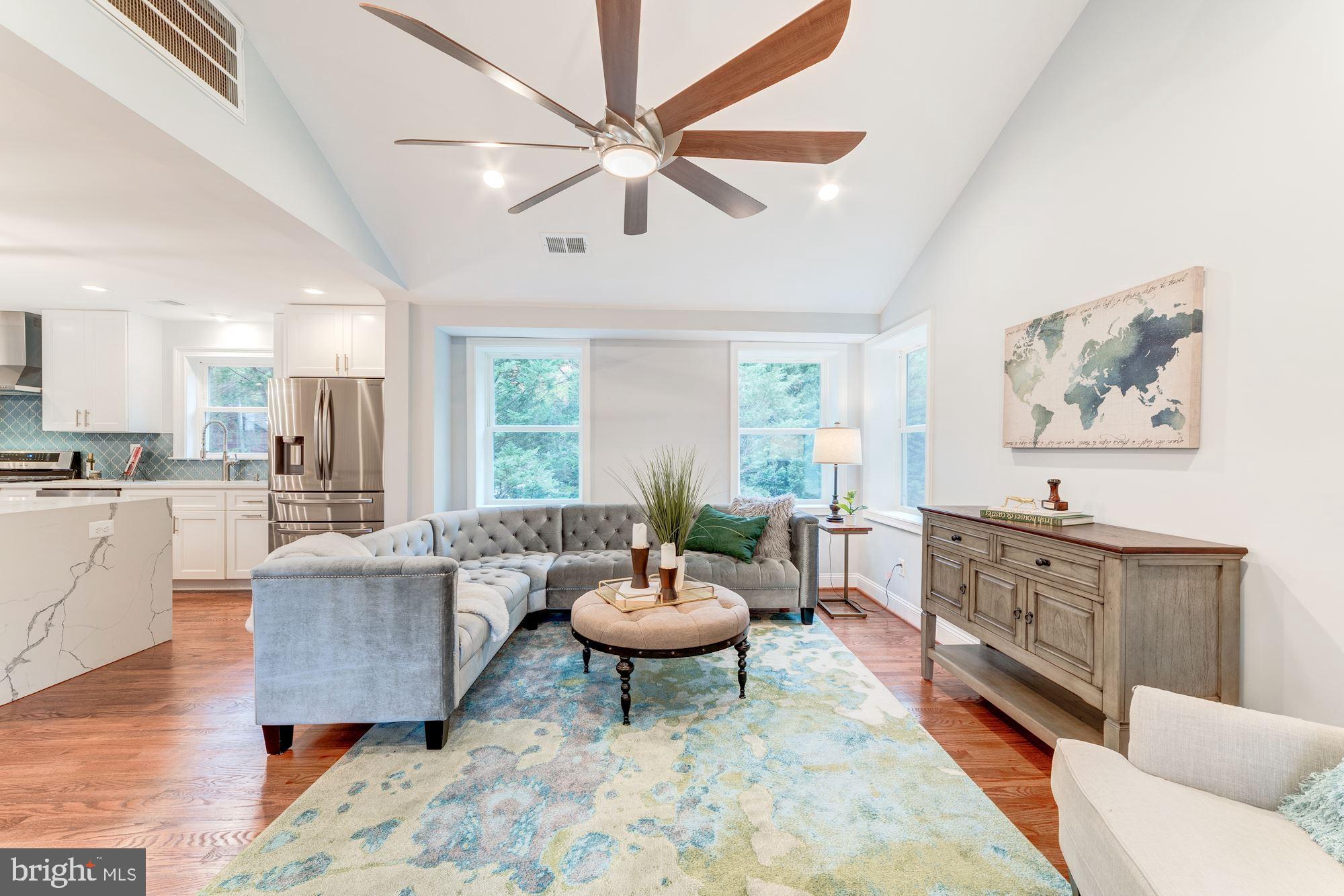 MUNSON HILL - Residential