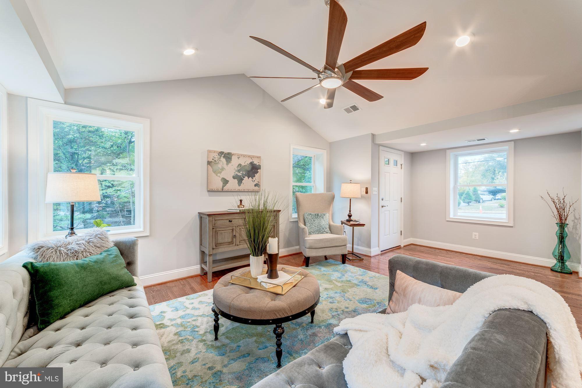 MUNSON HILL - Residential