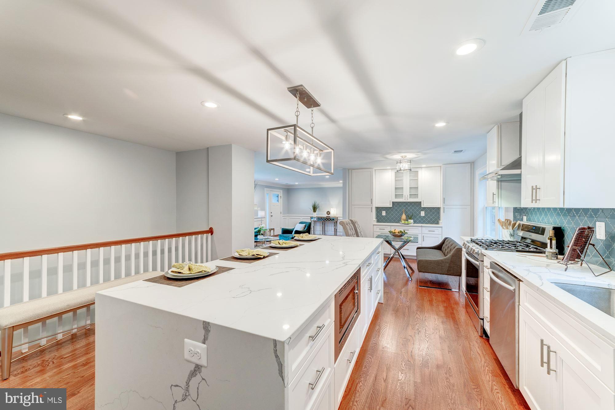 MUNSON HILL - Residential