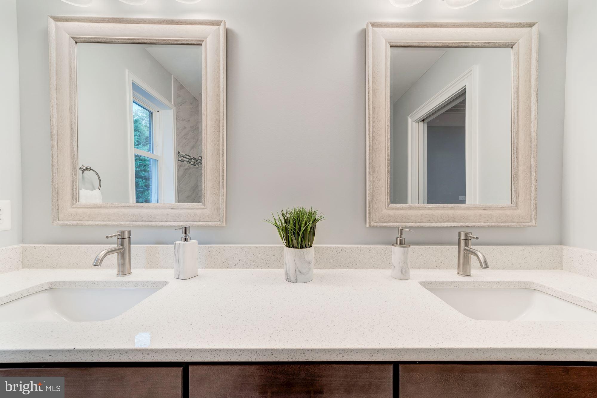 MUNSON HILL - Residential