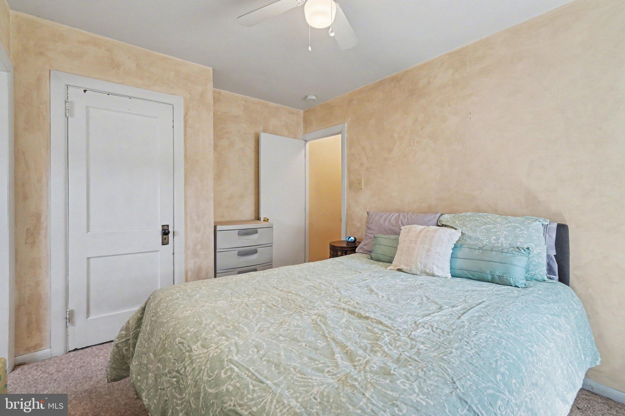 RIVERTON - Residential