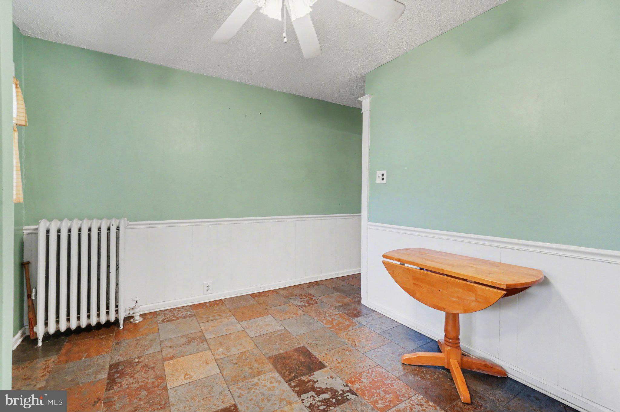 RIVERTON - Residential