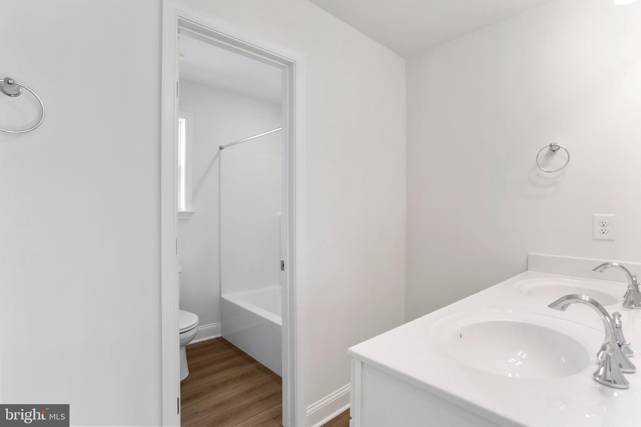AMBERFIELD - Residential