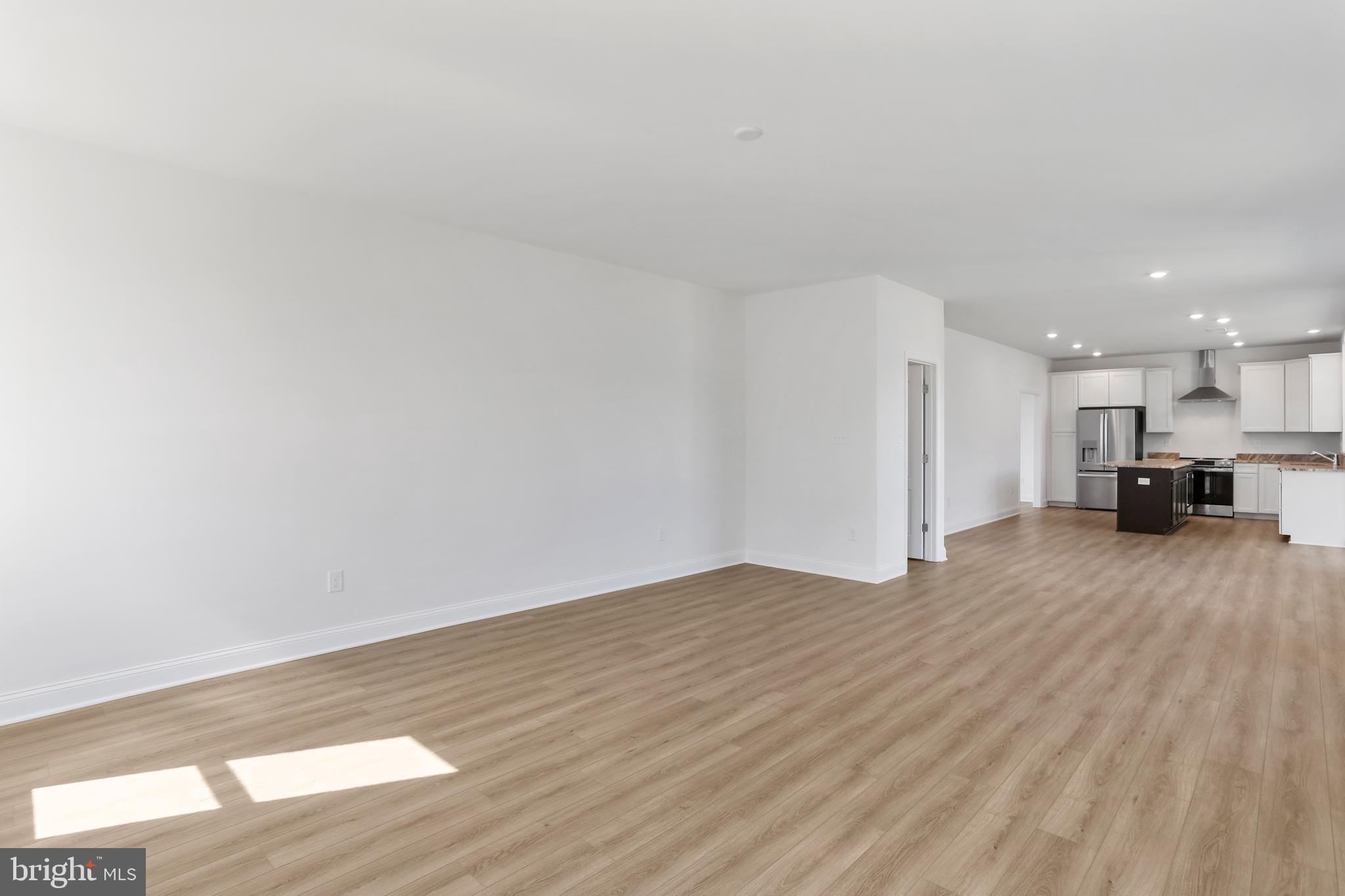 AMBERFIELD - Residential