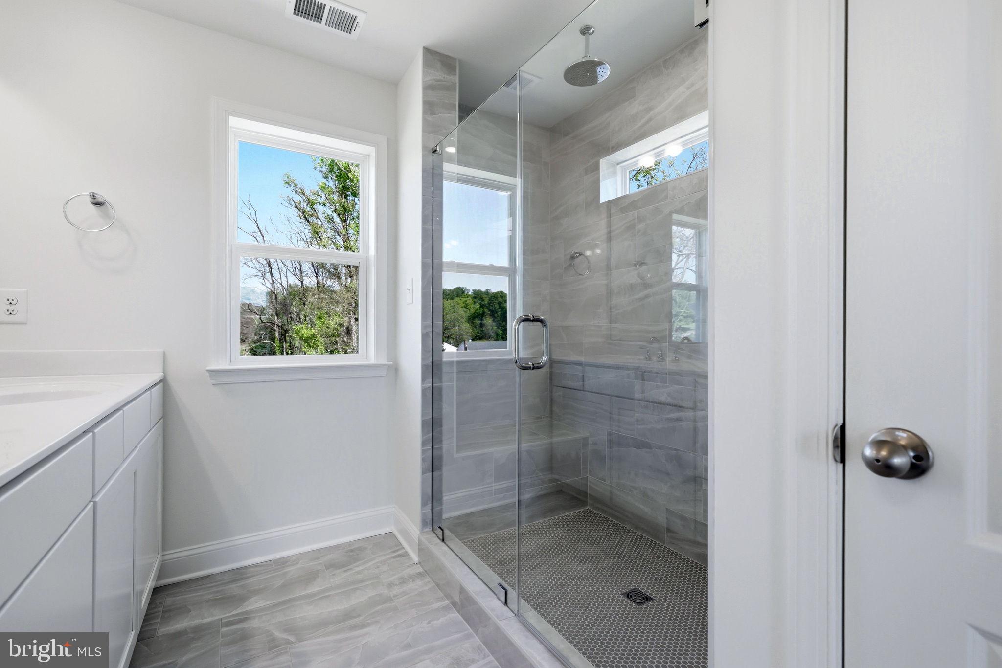 AMBERFIELD - Residential