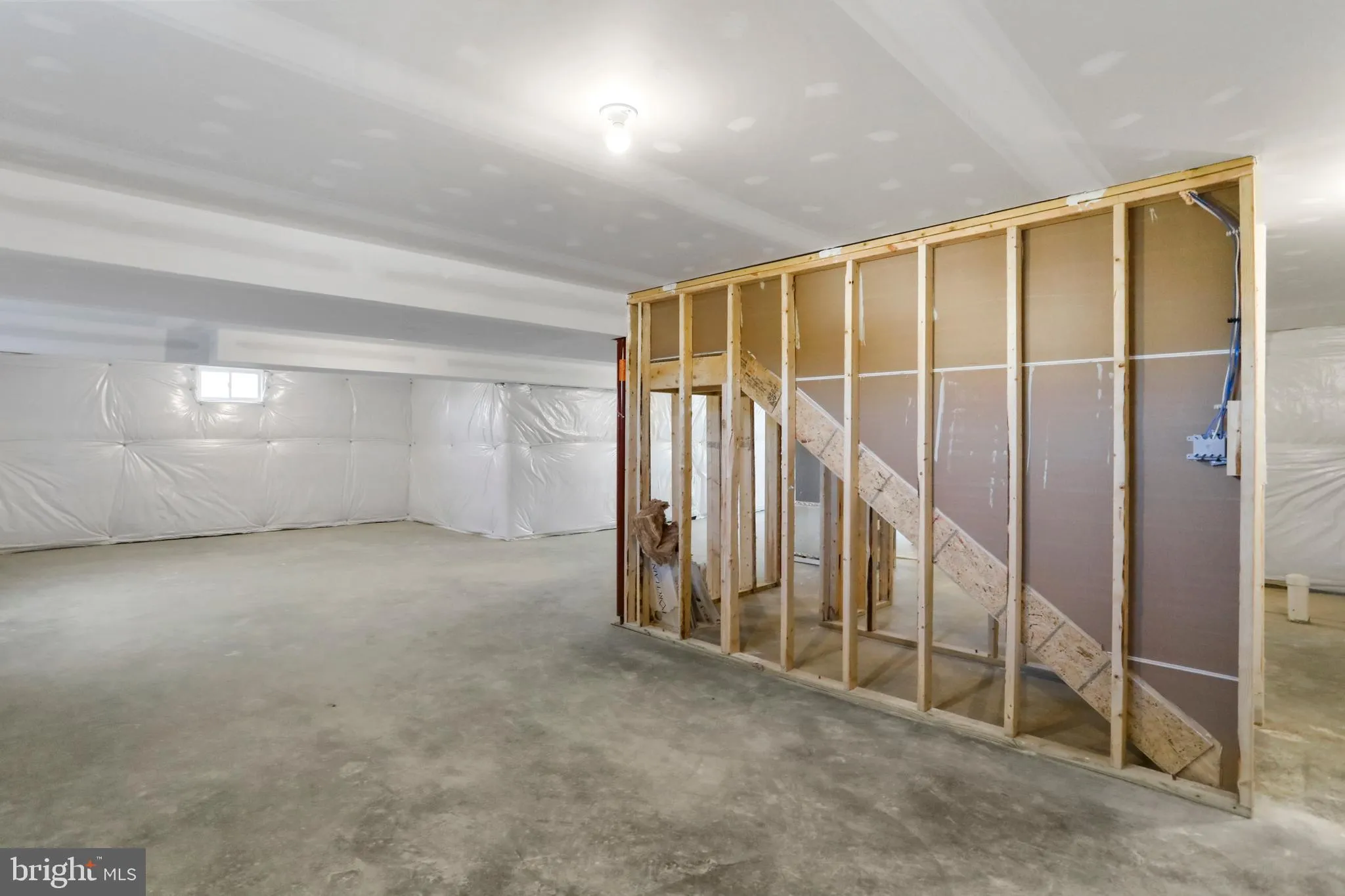 Additional image 101 of 23 Sussex Drive, Falling Waters, WV 25419